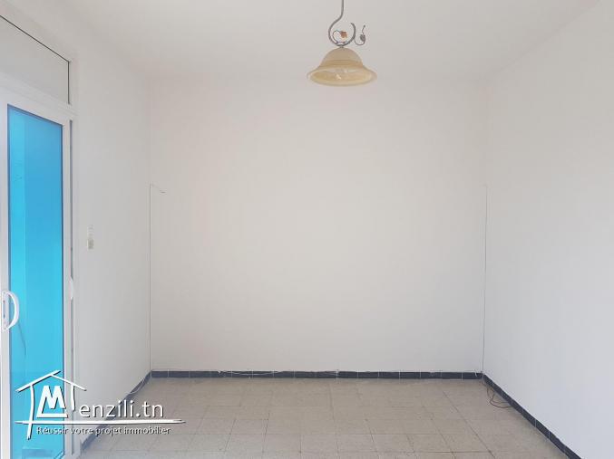 A vendre un bel appartement à Ezzahra