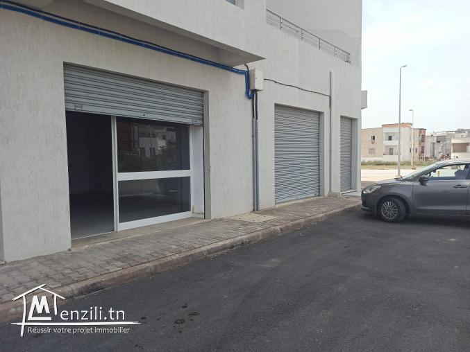 Local commercial à louer à mourouj 6