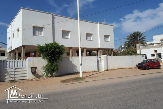 عقار بصفاقس للبيع