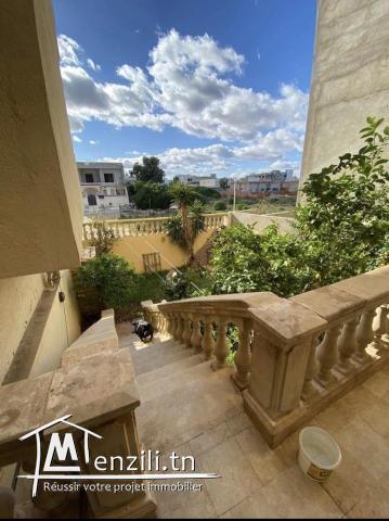 Belle villa pied dans l’eau