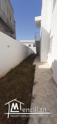 VILLA à Ennassr cité Fawez