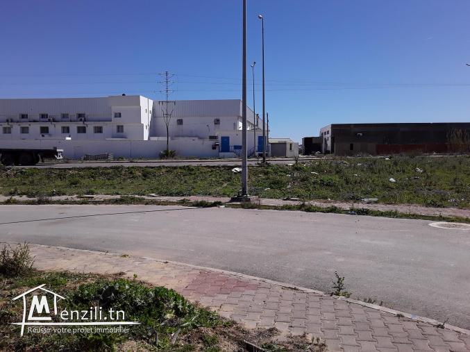 VENTE Local industriel à Z.I. UTIQUE