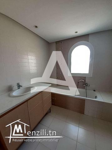 location d'un duplex  à la Marina Gammarth Tunisie