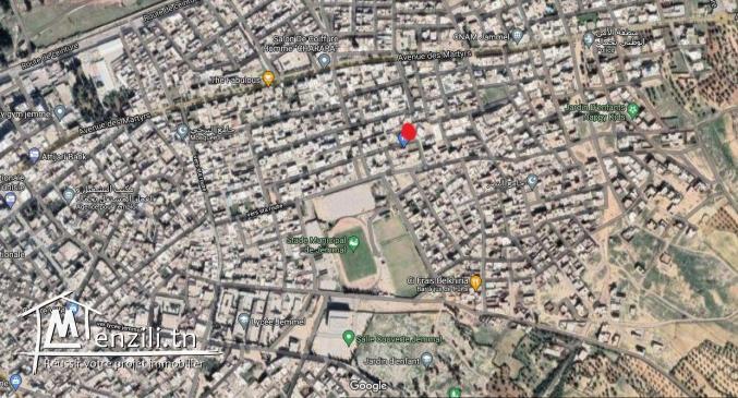 vente d'une petite maison l adresse 31 rue moahmed 5 jemmal prés de stade municipale