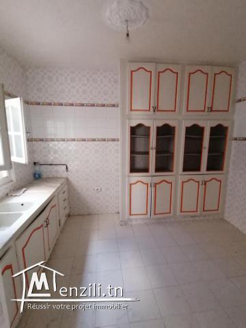 Villa spacieuse a deux étages indépendantes