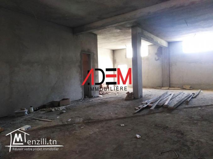 Dépôt de 140m² au RDC et bien situé