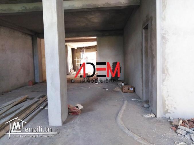 Dépôt de 140m² au RDC et bien situé