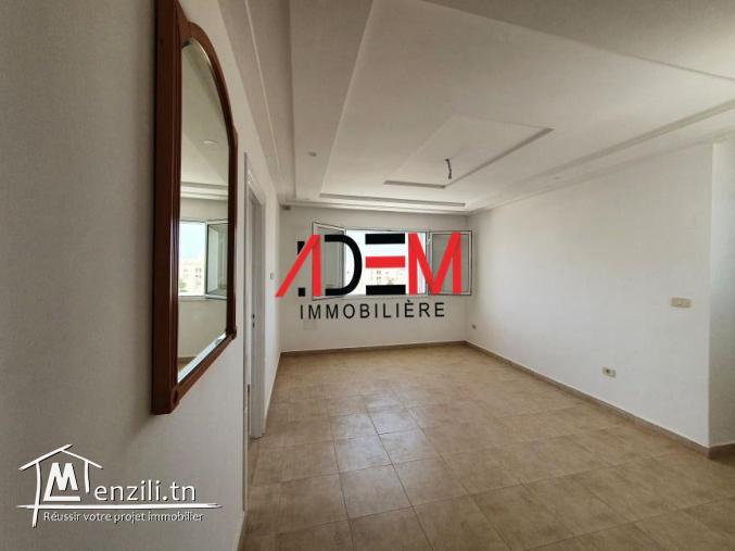 Bel appartement de type S2 à Khzema