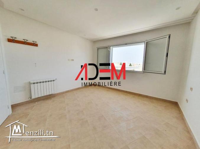 Bel appartement de type S2 à Khzema