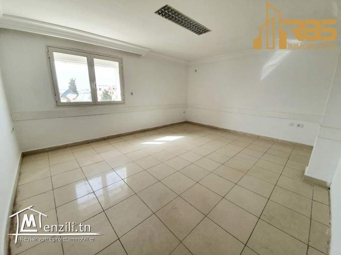 Bureau A+3 a louer a sahloul