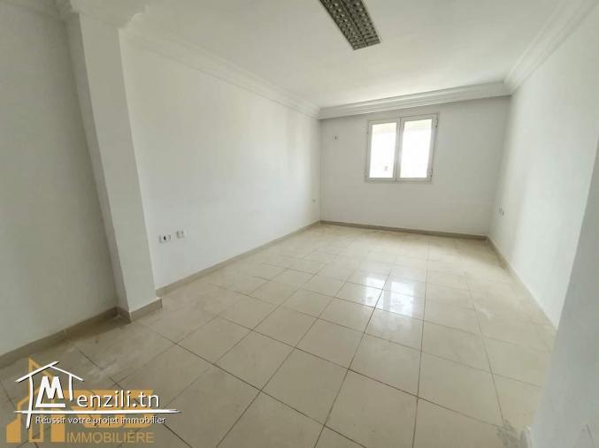 Bureau A+3 a louer a sahloul