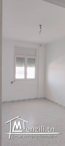 A louer appartement S+2 à L'aouina