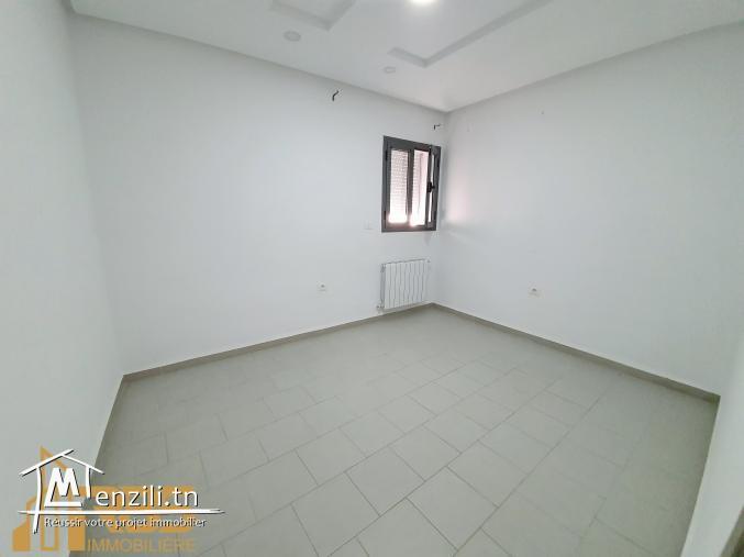 Etage de villa de type s+3 à sahloul