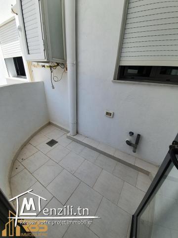 Etage de villa de type s+3 à sahloul