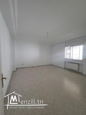 A vendre un appartement s+2 a cité l'wahatte