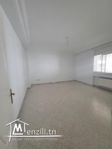 A vendre un appartement s+2 a cité l'wahatte