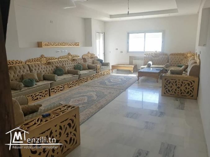 A vendre un très grand appart S+3 Très Haut Standing Aux jardins de Carthage
