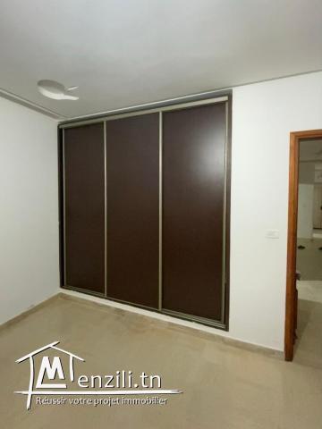 une nouvelle villa calme et lumineuse