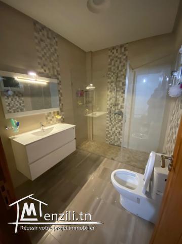 une nouvelle villa calme et lumineuse