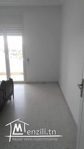 Appartement S+2 à L'Aouina