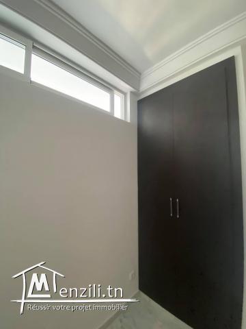 A vendre un appartement S+1 à jardins de carthage