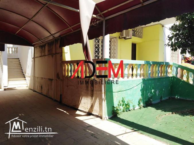 Réez de chaussé idéalement placé à khezma EST