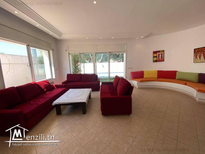 A Louer villa s5 avec piscine et jardin à Hammamet, coté Carthage Land