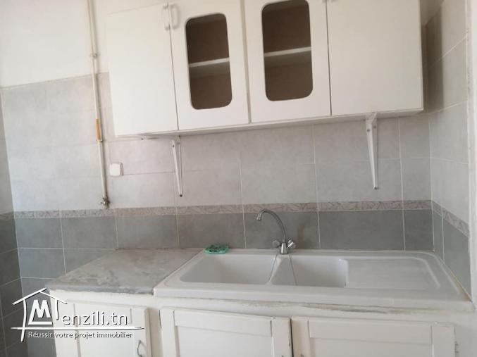 A vendre bel appartement 1ér étage résidence Orjouwane 1 à Fouchana