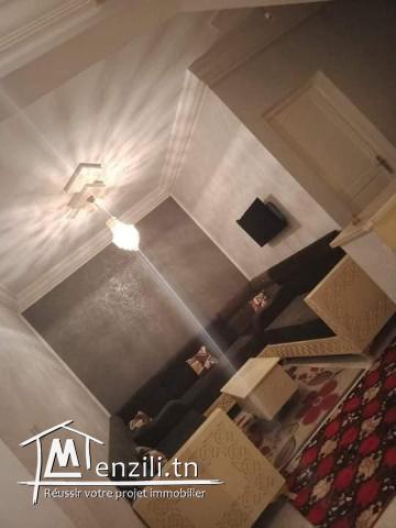 للبيع منزل حديث البناء في حي  القضاة القصرين