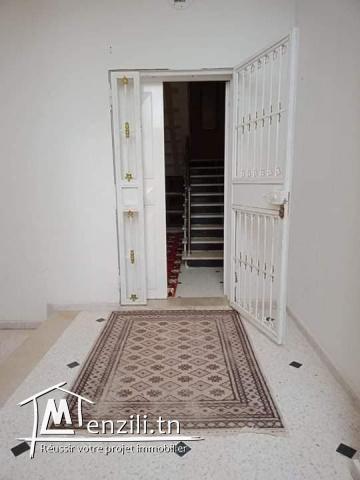 للبيع منزل حديث البناء في حي  القضاة القصرين