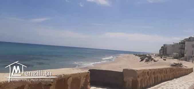 Terrain à plage dar allouch