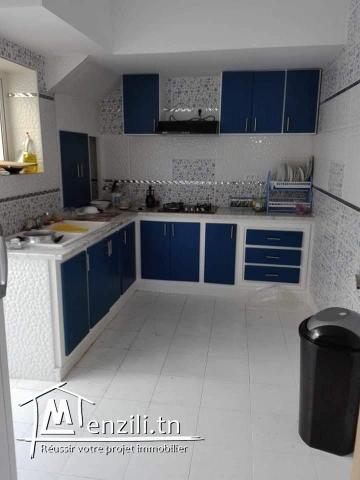 a vendre belle villa Meublé  200m distance a la plage