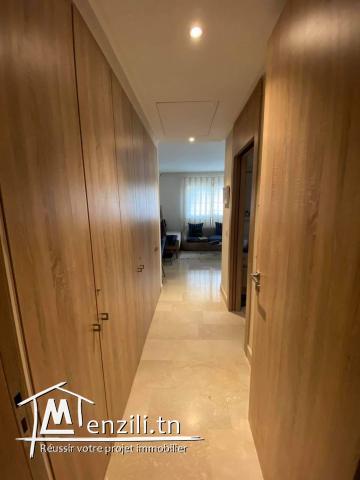 A vendre Un luxueux S+3 à Gammarth