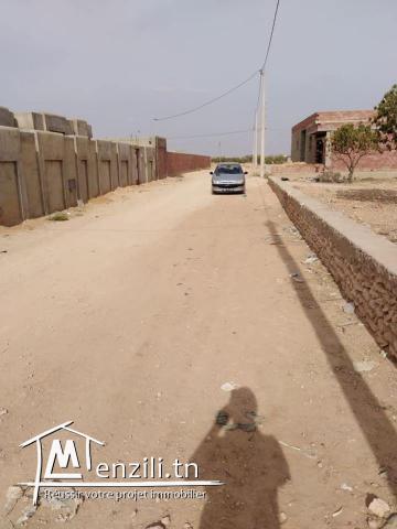 أرض للبيع زنقة بن حمادو بجانب الوسيط