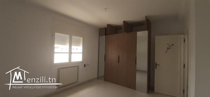 Appartement S+3 à Menzah 8