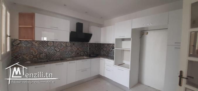 Appartement S+3 à Menzah 8