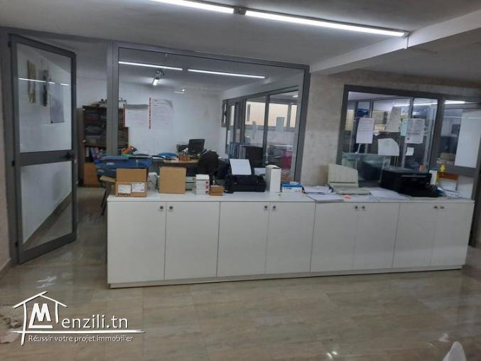 vente Batiment administratif à residence elyes