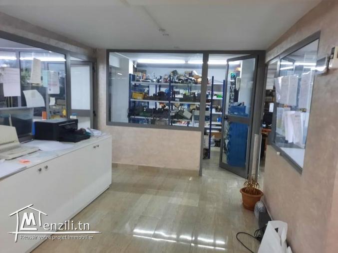 vente Batiment administratif à residence elyes