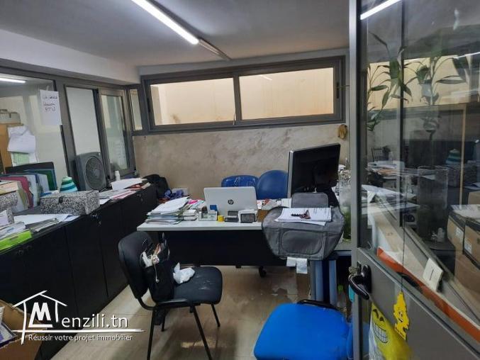 vente Batiment administratif à residence elyes