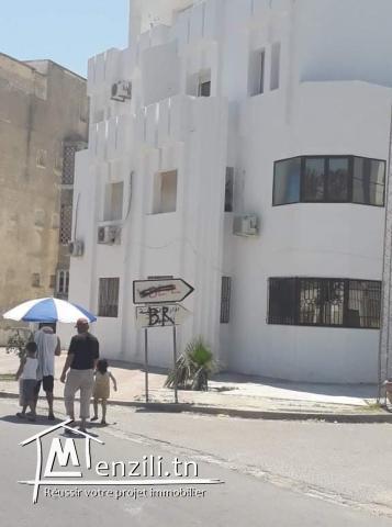 Un bel Appartement meublé, 300 mètres de la plage Et climatisé.