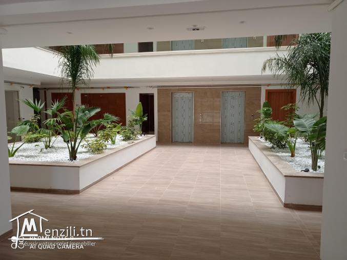 Appt ht st neuf meublé avec wifi jard et plce park