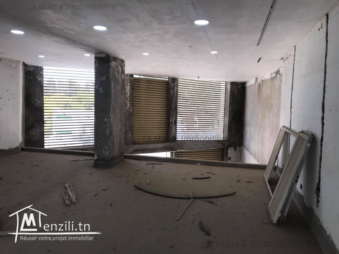 A Louer un local commercial de 200m² à La Soukra