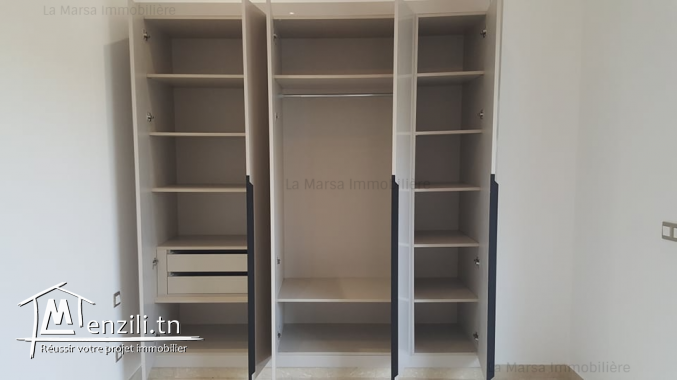 A Louer luxueux rdc s2 avec jardin sur la route du relais, La Marsa