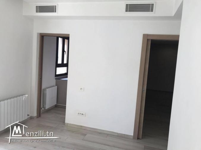 A Louer bel appartement s1 à Cité Les Pins