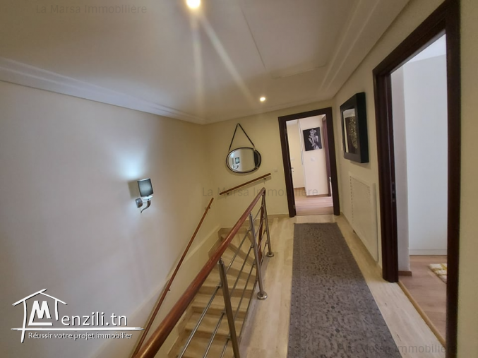A Vendre Triplex s3 avec jardin aux Jardins de Carthage