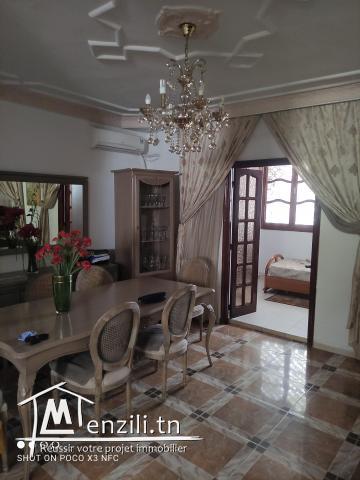 Villa et Locaux Mourouj1 Emplacement très stratégique