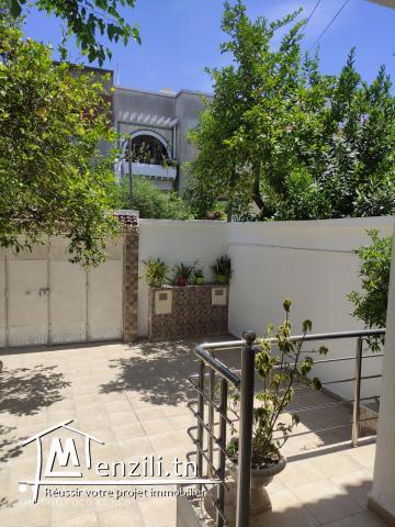 Villa et Locaux Mourouj1 Emplacement très stratégique