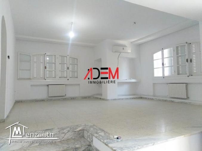 Villa style américian à Khzema de 600m² avec jardin et garage