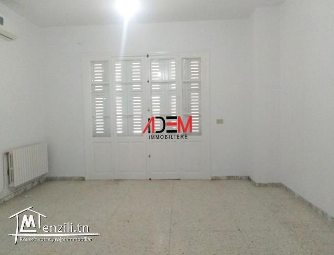 Villa style américian à Khzema de 600m² avec jardin et garage