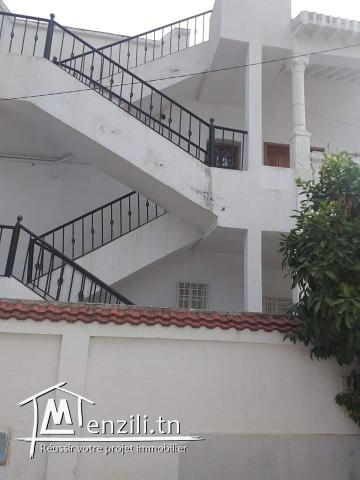 À vendre une villa bien situé à manouba